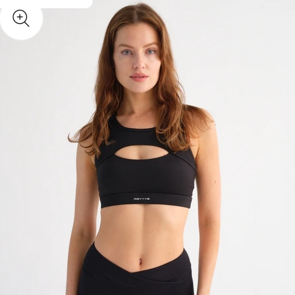 Revyve Elevate Cut-Out Black Sports Bra & Matching Black Leggings